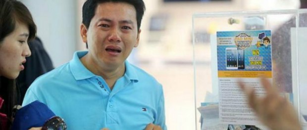 belanja-iphone-di-singapura-pria-ini-sampai-menangis