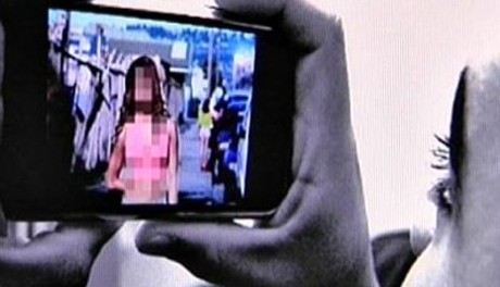pornografi anak